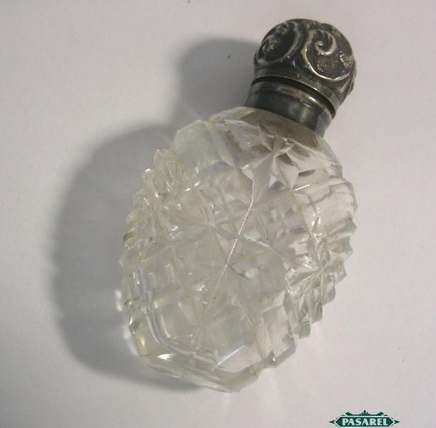 Victorian Sterling Silver & Cut Crystal Scent Bottle Charles May ...